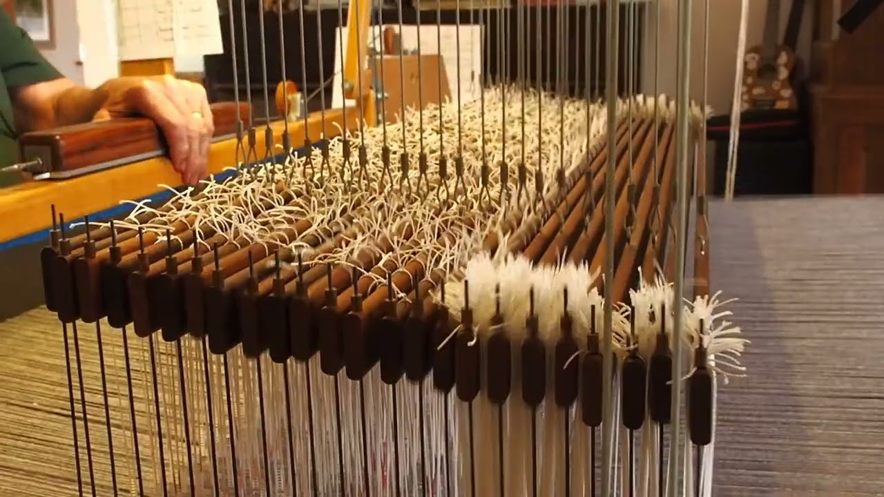 Hand-weaving on the AVL technical dobby loom