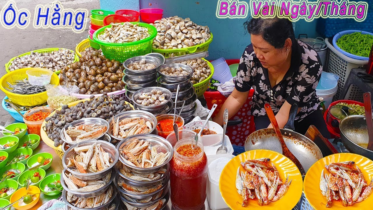Kỳ lạ Hàng Ốc 20 năm chỉ bán vài ngày 1 tháng nhưng luôn đông khách