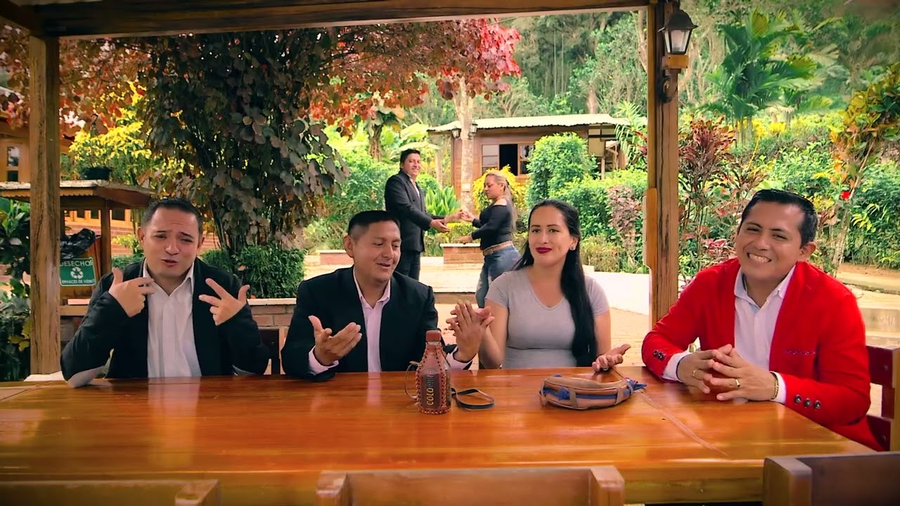 QUE LINDO ES MI CARNAVAL   GERARDO MORÁN FEAT ARTISTAS BOLIVARENSES