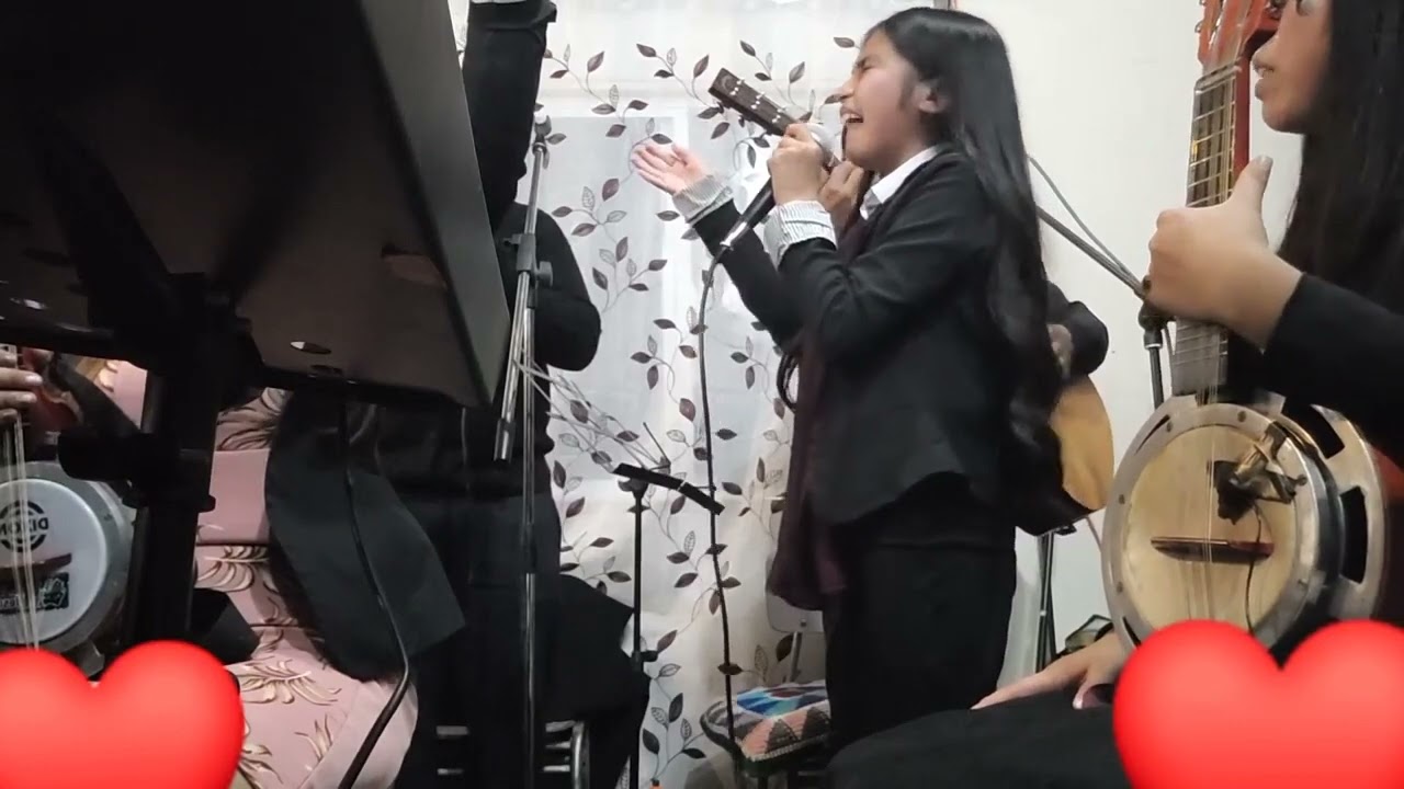 alabanza yo soy tu Dios,, el señor marchando va,,, orando provocas milagro .