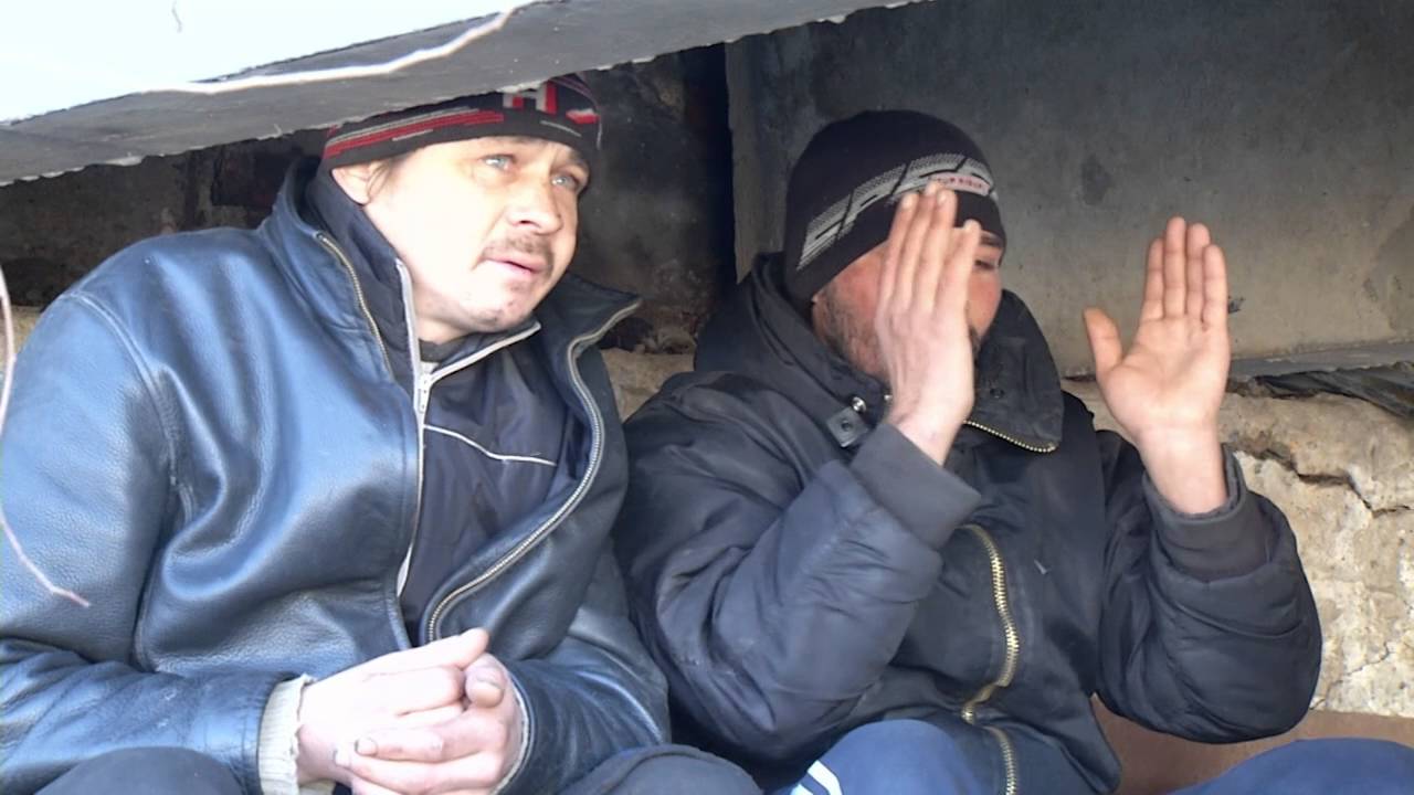 Как переживают зиму астраханские бездомные