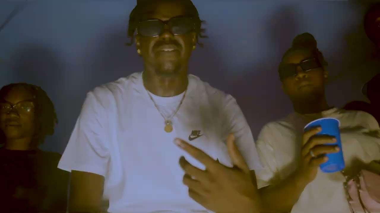 Chiro–Kii Show (Official Video)