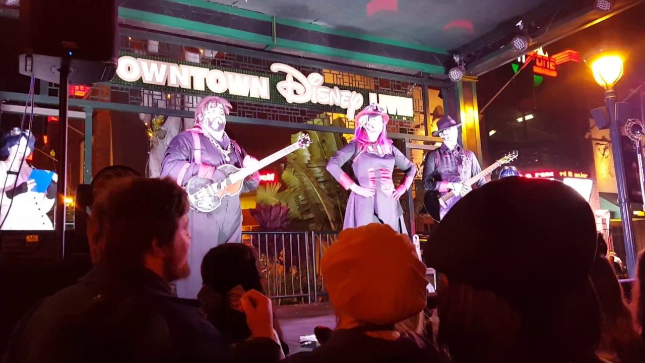 New years Downtown Disney Steam Powered Giraffe concert pt1