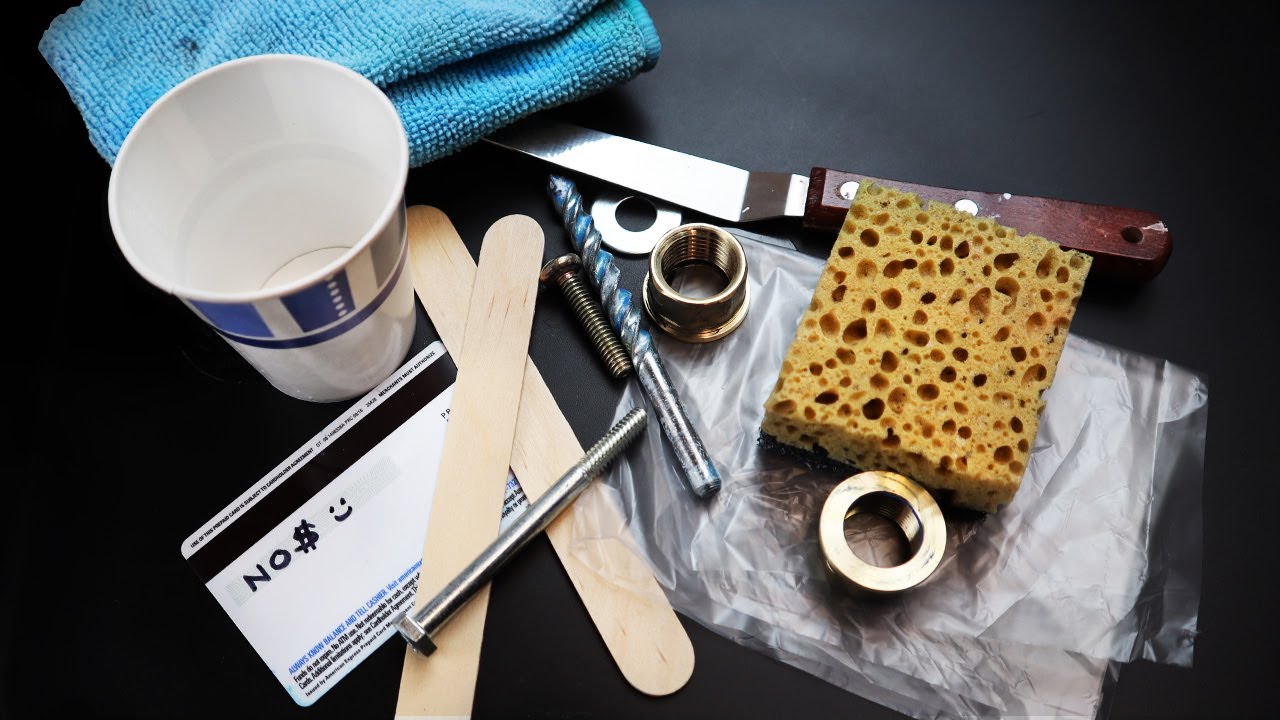 8 Household Items You Can Paint With / 5-Minute Easy DIY Art Demo / 111