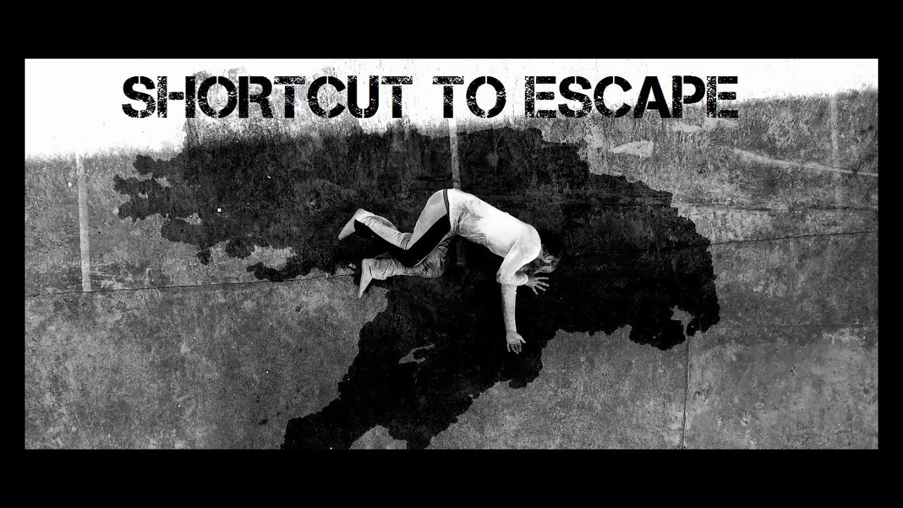 DISTRAUGHT - SHORTCUT TO ESCAPE (OFFICIAL VIDEO)