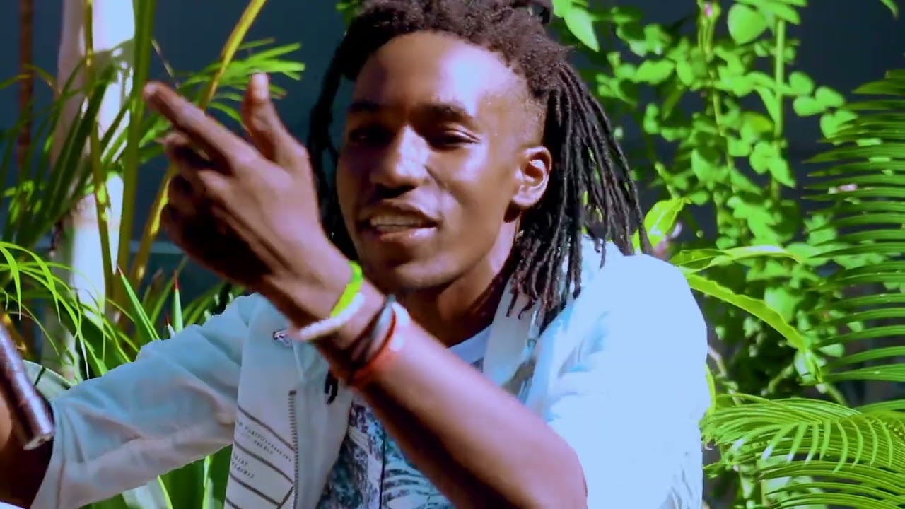 Lyabhulekwe mbula mwaka mpya_official_video