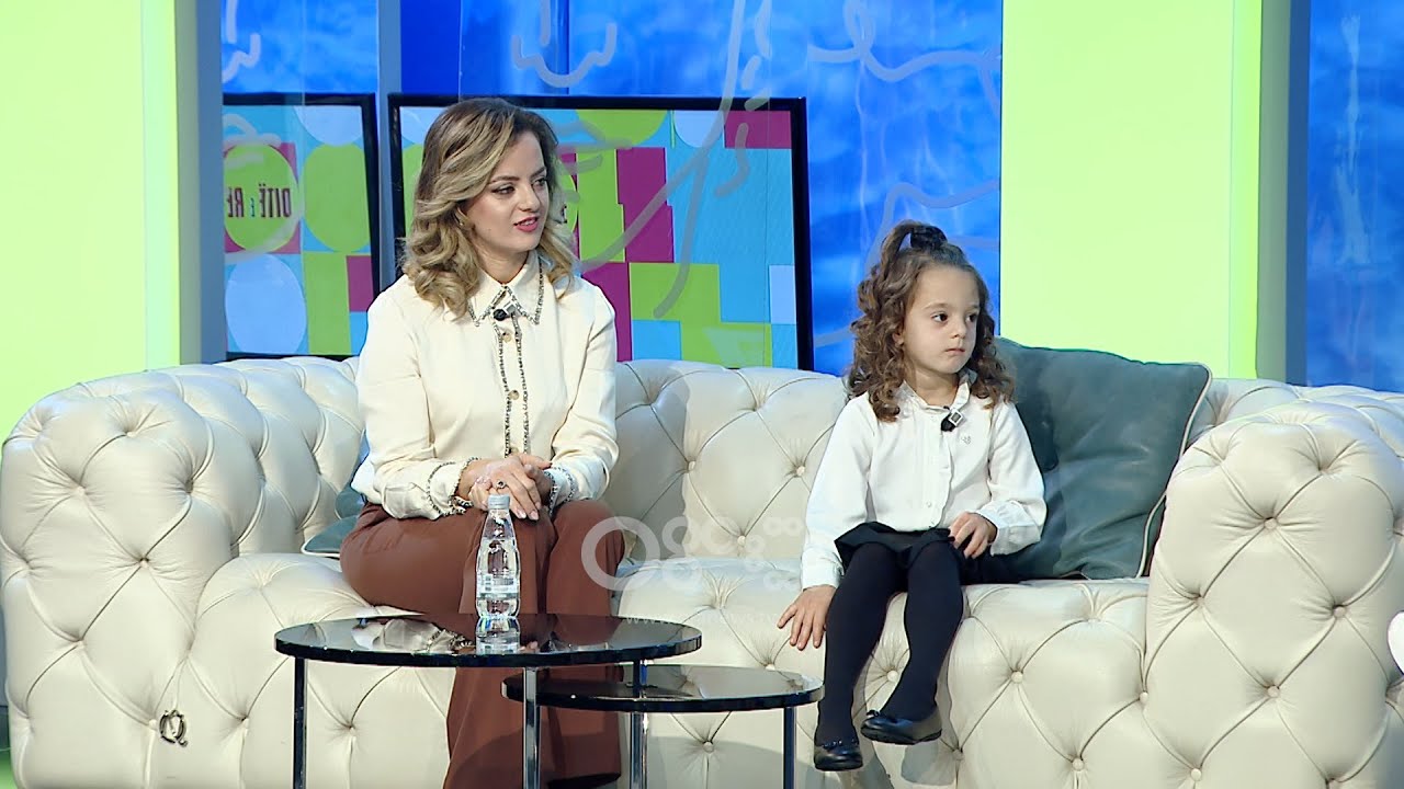 Elda Hoti: F&euml;mij&euml;t i merrja dhe n&euml; fushat&euml;, Jeta e deputetes mes familjes e politikes | Dit&euml; e Re