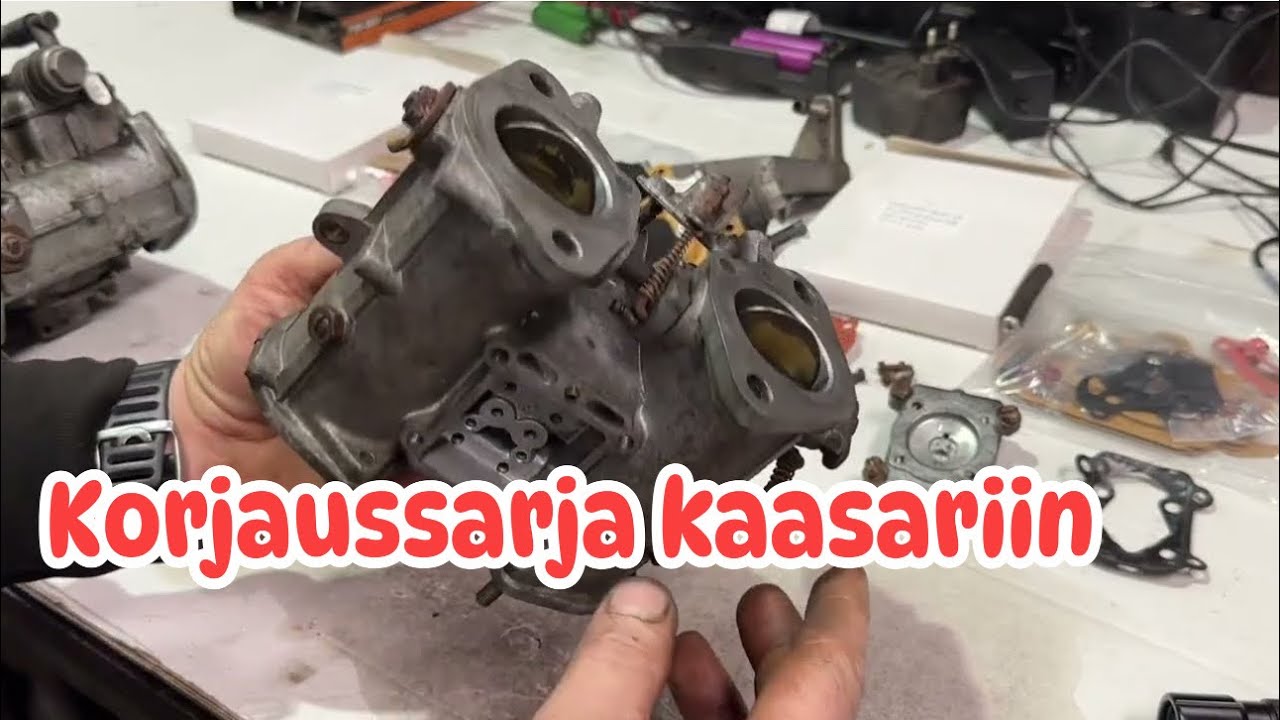 Opel Ascona Dellorto DHLA 40 tuplakaasarien purku, pesu ja kasaus. 