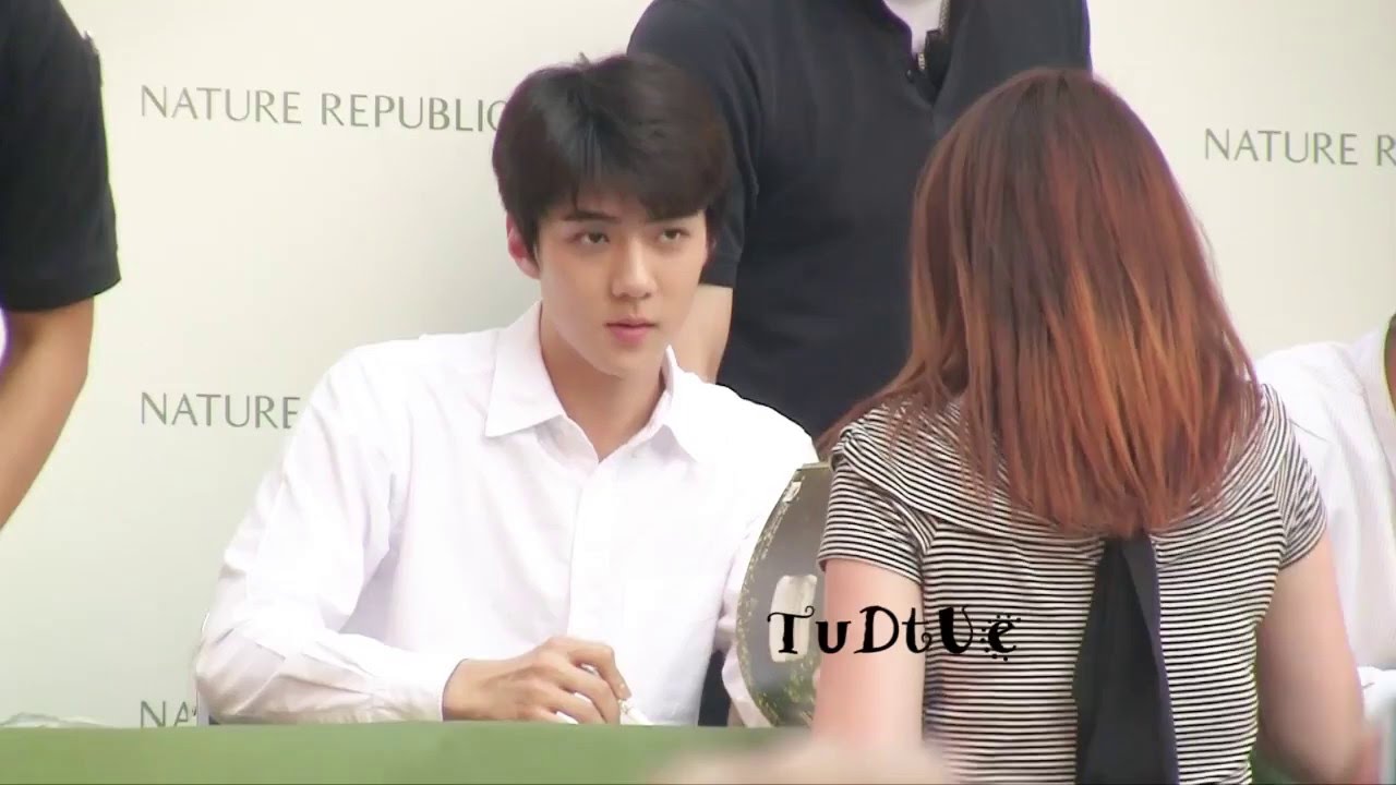 160308 ความน่ารักของ EXO ในงาน 