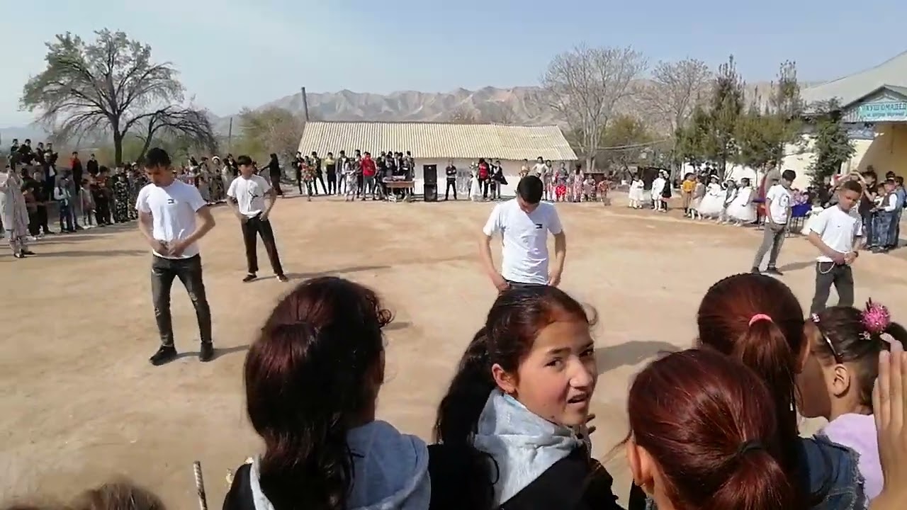 Navruz Maktabi 46 Sinfi-9 2006