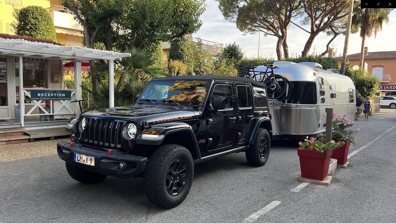 Herbstreise mit dem Airstream 684 und Jeep Wrangler Rubicon Unlimited
