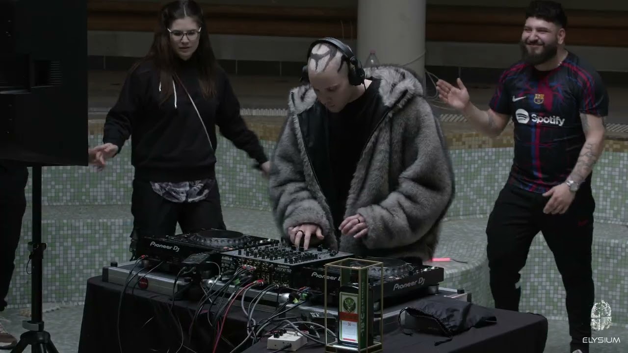 Underground Schranz Rave in Secret Pool Location | ALVKARD | ‪@ElysiumRave