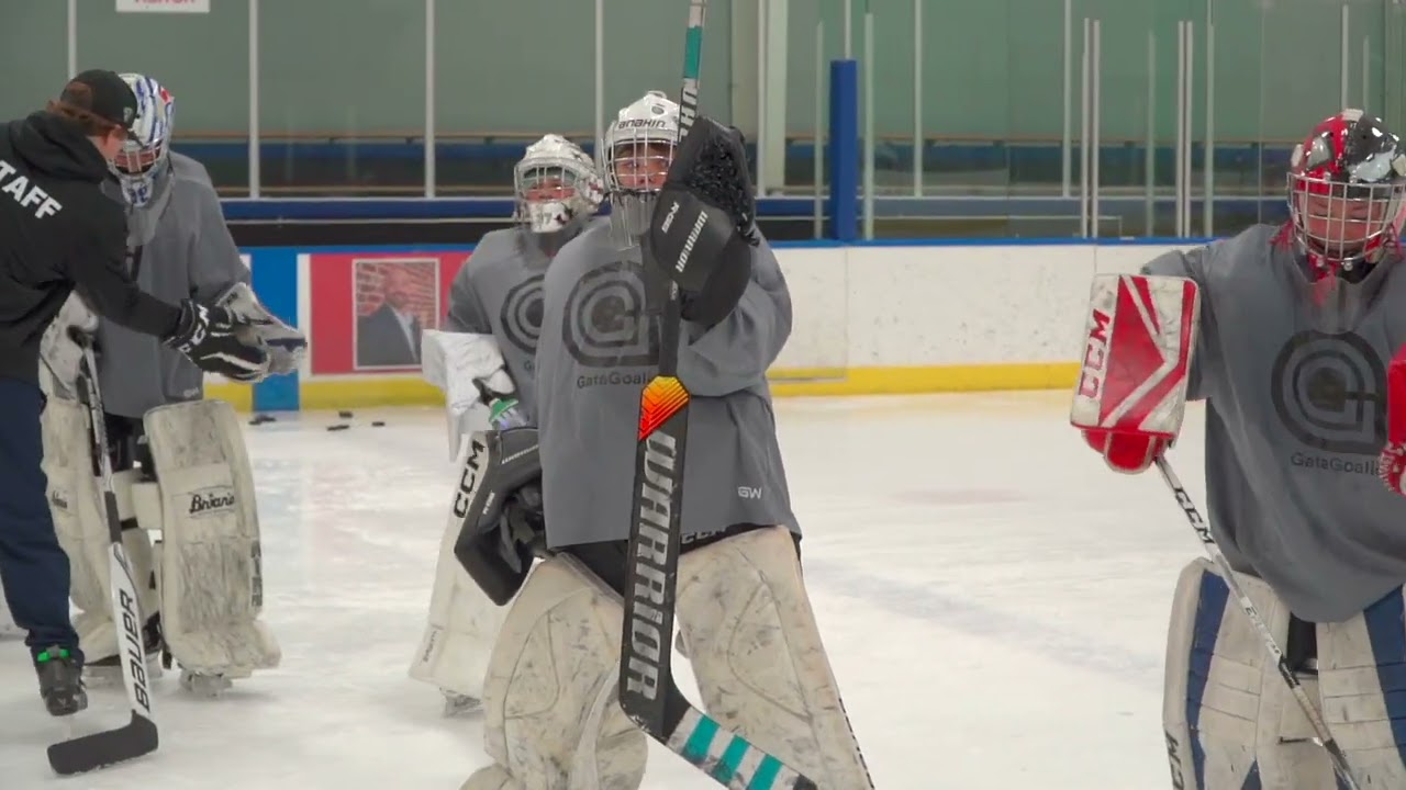 How to Hold Your Goalie Stick | GataGoalie