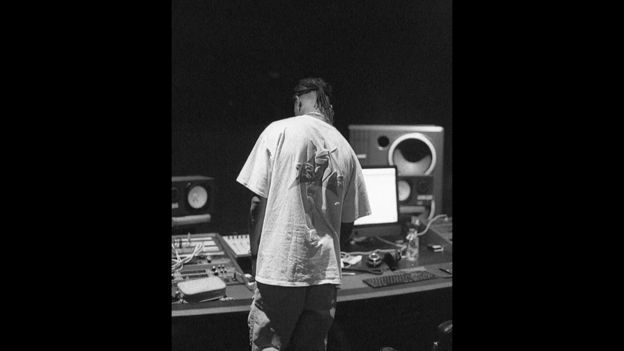 [FREE] Travis Scott x Young Thug x Future “Look in Moon” (Prod. guz)