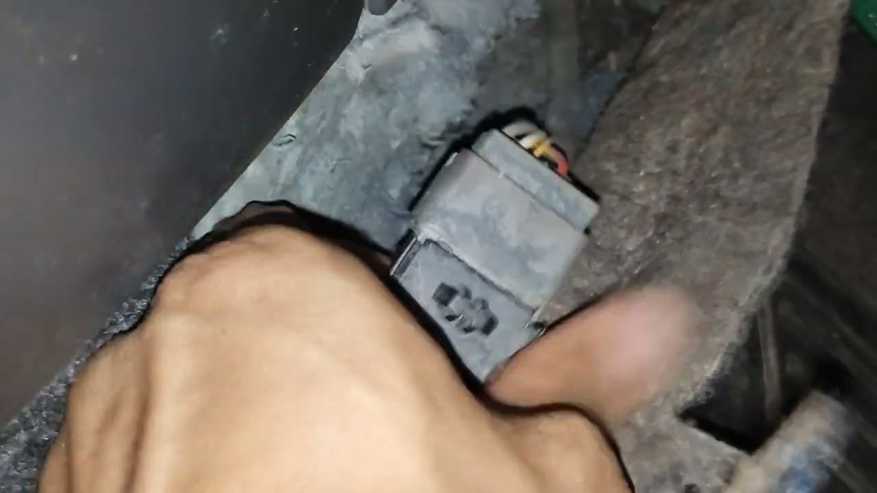 Vidro elétrico fiat uno vivace não funciona.