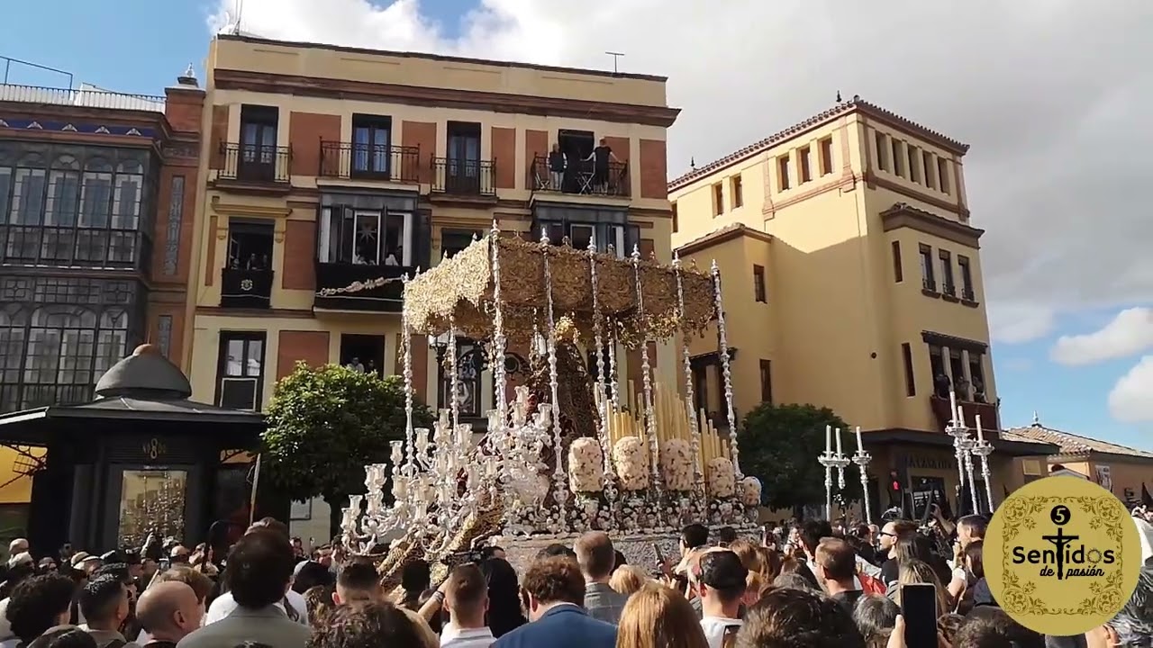 Semana Santa Sevilla 2025 - Viernes Santo - Virgen del Patrocinio (Cachorro) - Puente de Triana