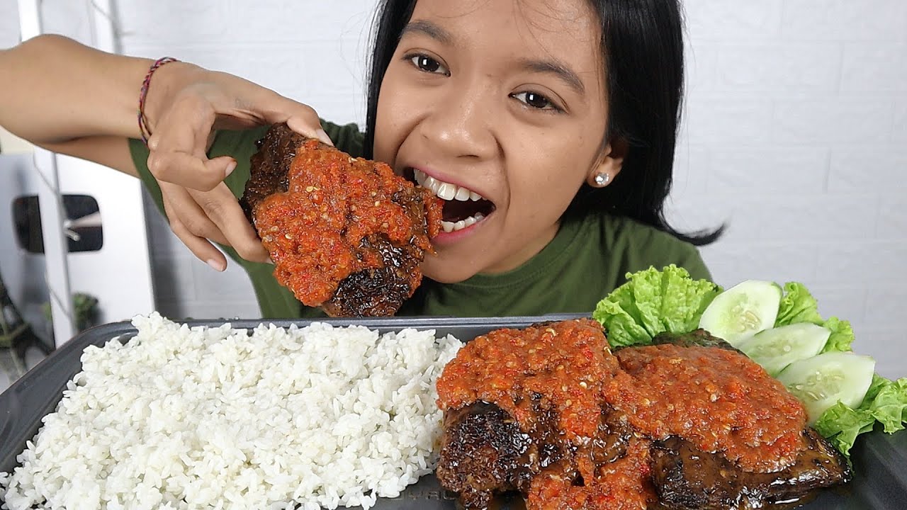 MUKBANG IGA BAKAR SAMBAL SUPER PEDAS