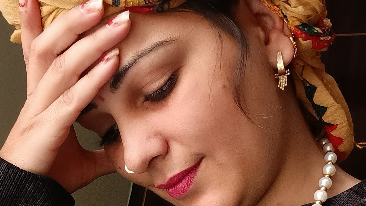 वक़्त बहुत गेहरे जख्म देता है 😞 शायद इसलिए घड़ी में फूल नहीं सुई होती है 🙏😞...#live