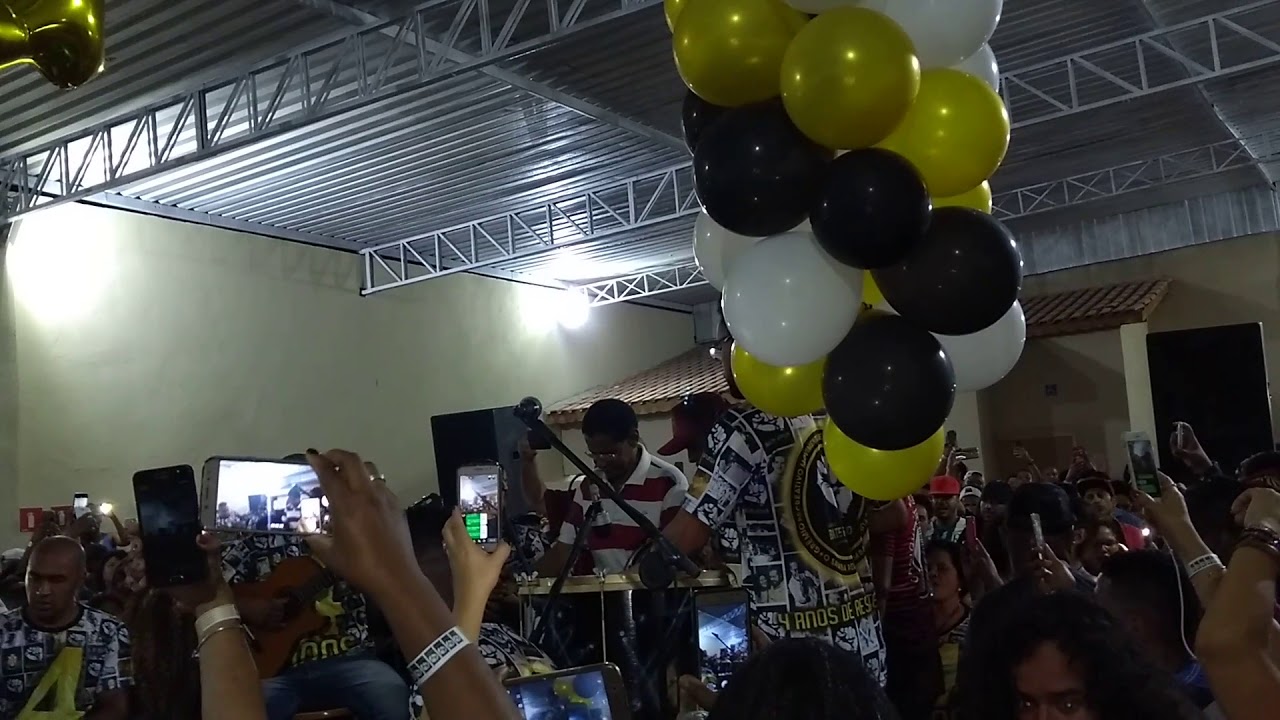Bira Presidente do Fundo de Quintal no Bate Fundo 😍😍😍