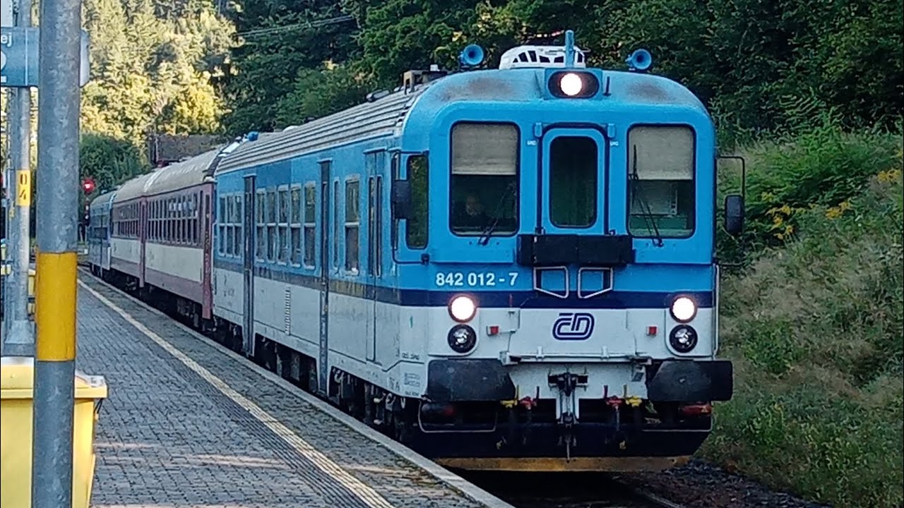 Kvatro 842 