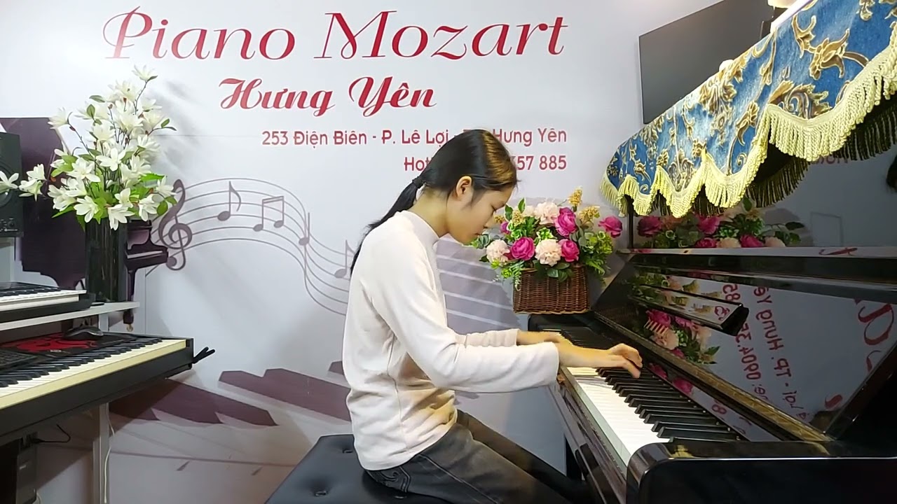 Bạn Oanh với tác phẩm: Waltz in Minor- Chopin