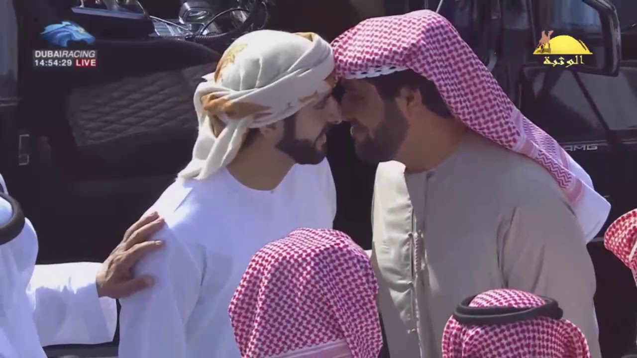 لحظة وصو سمو الشيخ حمدان بن محمد لأرضية المرموم , مهرجان ولي عهد دبي الأثنين 2018/2/12 المرموم لقايا