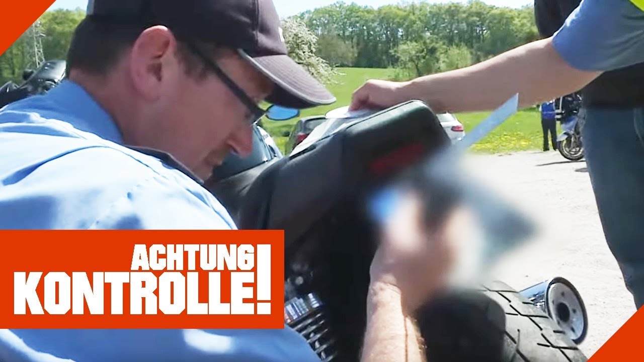 Falsch montiertes Kennzeichnen: Endet der Motorradausflug hier? 1/2 | Achtung Kontrolle | Kabel Eins