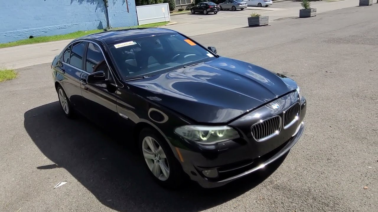 Auction Buy 2011 BMW 528i with the NA 3.0 inline 6 test drive pov highway owner review. Wow!