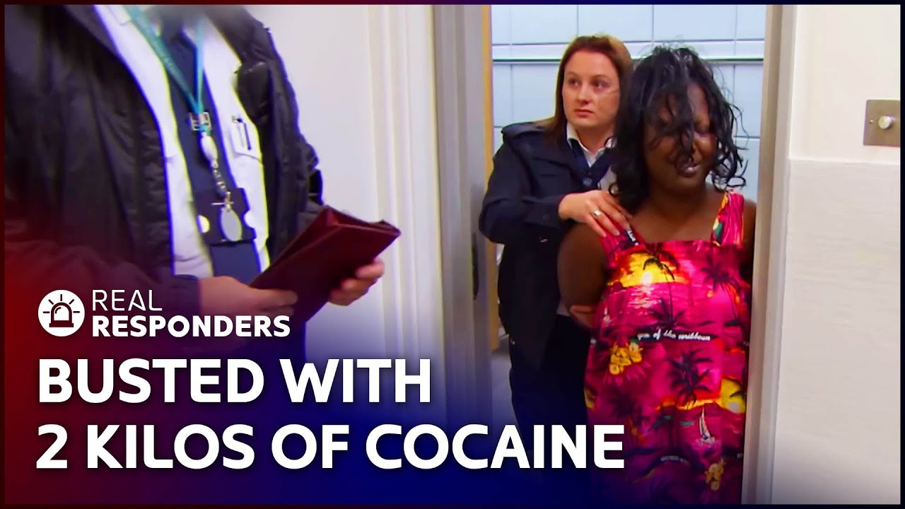 Smuggler Goes NUTS as Officers Find Massive Cocaine Haul | Real Responders
