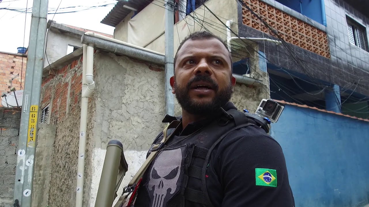 OPERAÇÃO POLICIAL - COMBATE ao TRÁFICO na favela do ELBA