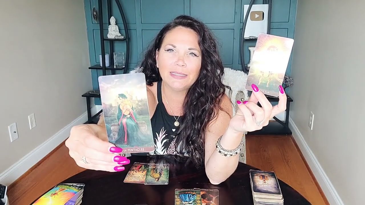 LEO | OUT WITH OLD, IN WITH THE NEW ✨️👌♥️ | LEO TAROT READING.