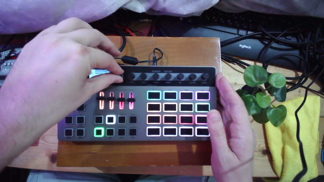 Best drum machine in 2025? How it sounds: Donner Essential Drum D1 Performance beat machine