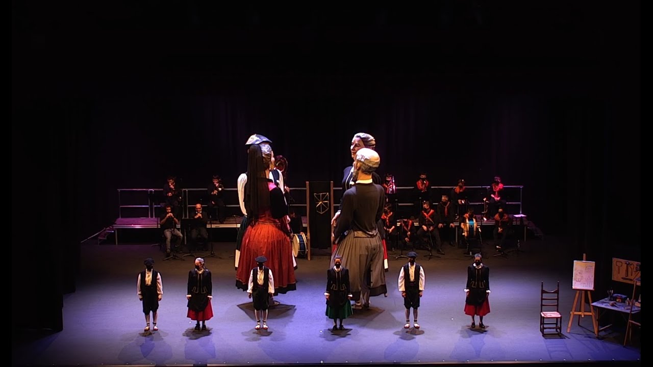 Gigantes de Asier Marco Erraldoiak | El Rey Que No Sabía Bailar (ERQNSB, Pilindros)