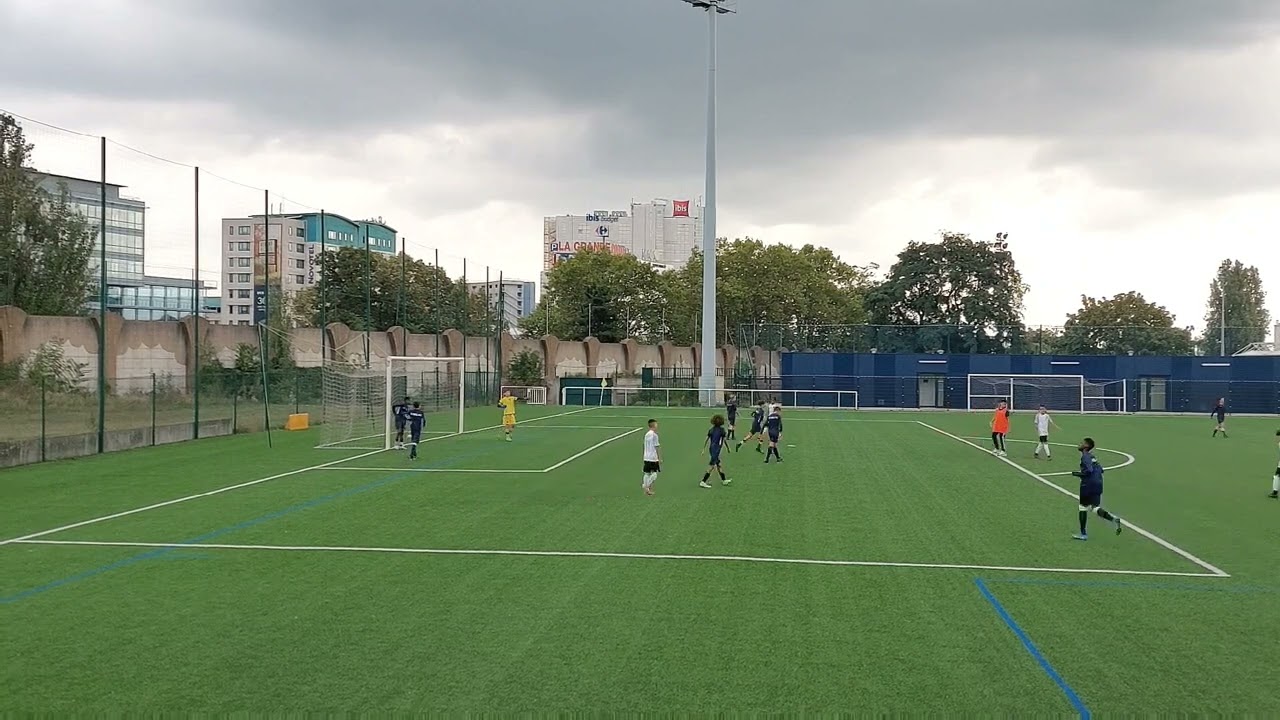 Paris Fc 1- 2 ESBF Bouafle Academie 1ere Mi-temps U12 (génération 2011)