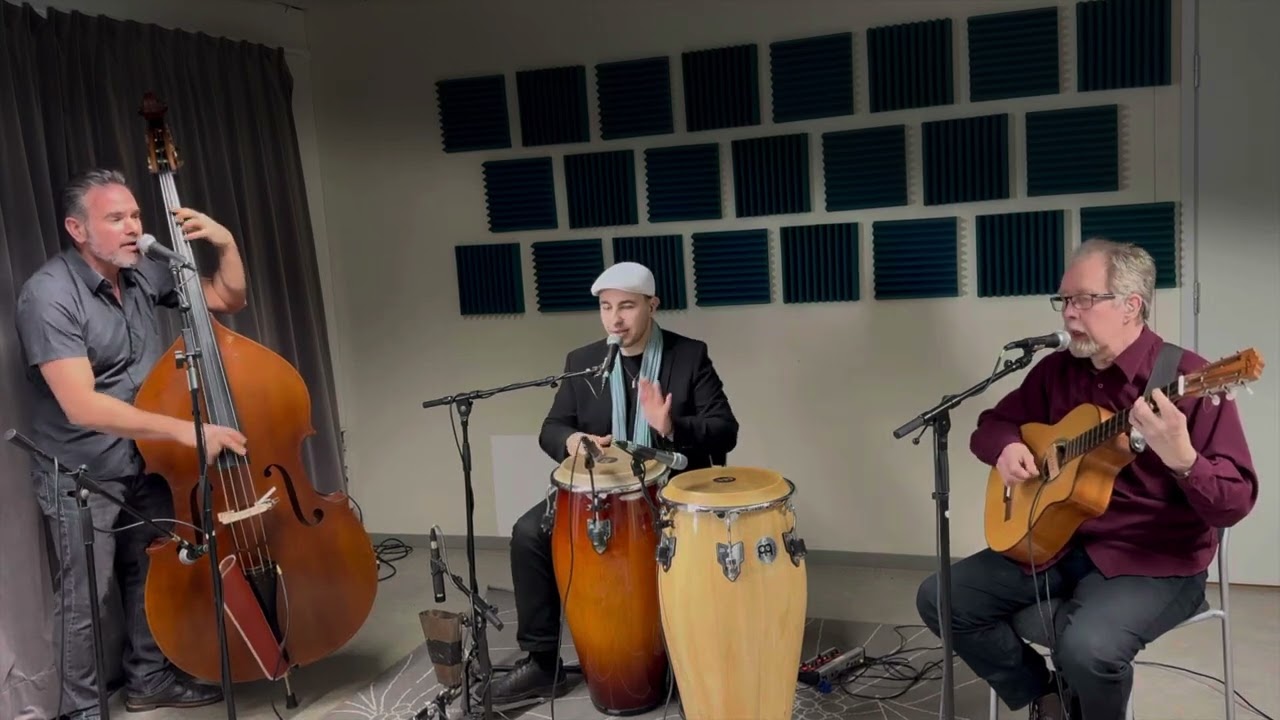 Mueve La Cintura de Cuarteto Oriente
