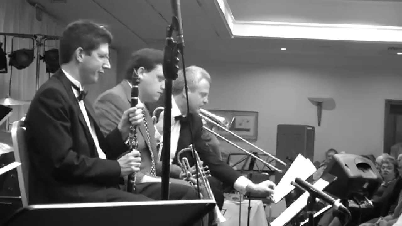 "WHEN ERASTUS PLAYS HIS OLD KAZOO": BLACK BOTTOM STOMPERS at WHITLEY BAY 2013