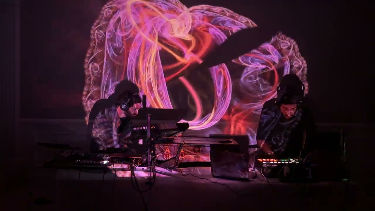 Unfolding Live Electronic Duo ( Audio Visual Journey)
