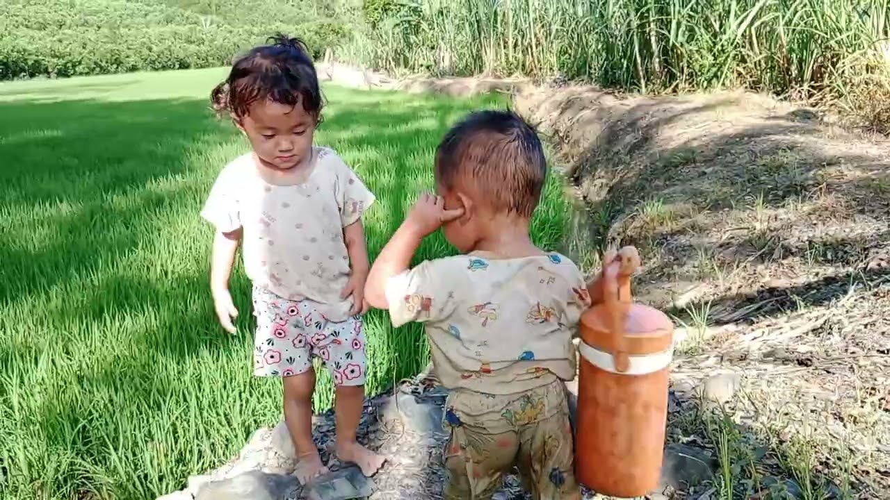 Cùng Mẹ Con Em Đi Bắt Ốc 🐌 nhé -Và Đấy Là Kết quả -Mẹ Con Em Đi Bắt Ốc Ạ 🐌