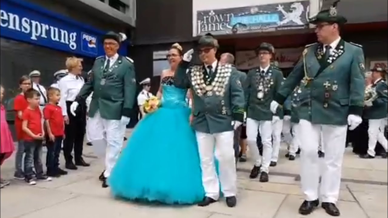 Lüdenscheid Königsparade 2018 auf dem Pathausplatz Anlässlich des BSV-Schützenfestes