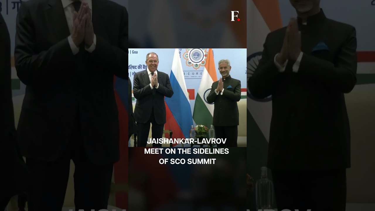 India's Jaishankar Meets Russia's FM Lavrov On Sidelines Of SCO Foreign Ministers' Meet in Goa