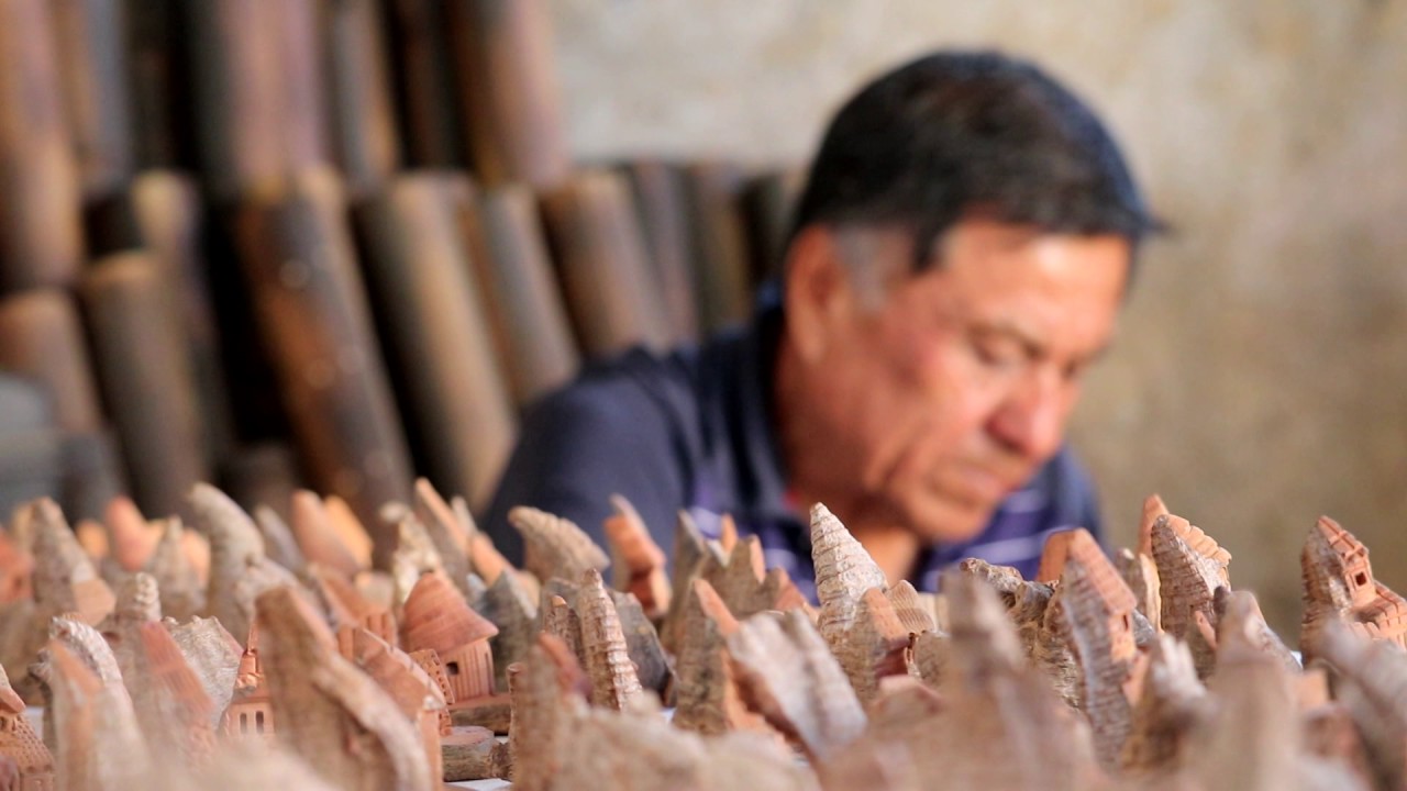 Los hacedores de las casitas de Pochote