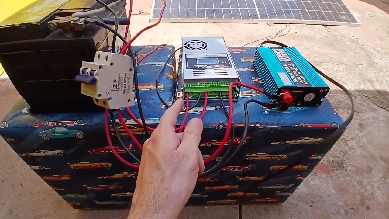 Painel solar trincado restaurado, como está após 2 anos e meio desde a restauração? ainda Funciona?