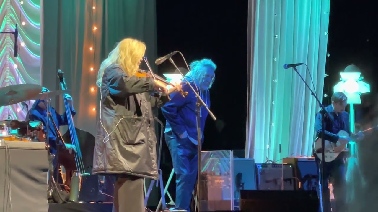 Robert Plant & Alison Krauss *WHEN THE LEVEE BREAKS* live in Huber Heights 5/3/23 Rose Music Center