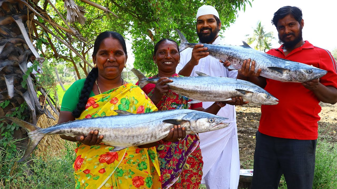 KING FISH CURRY Recipe | Traditional Fish Curry Recipe Tasty Village Food Recipe by Nawabs kitchen