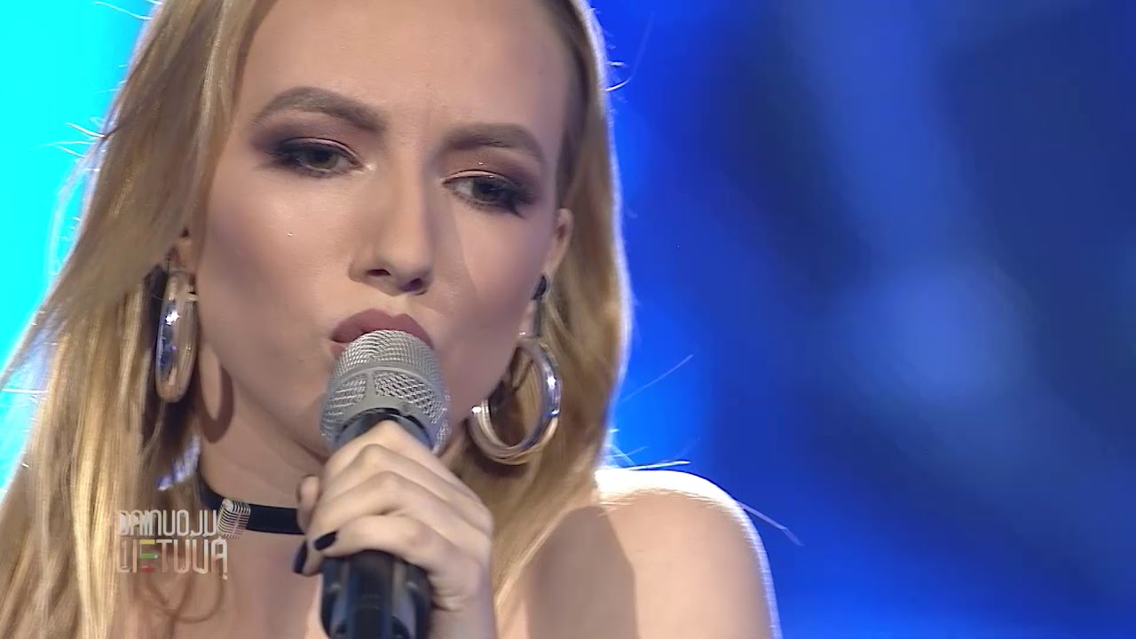 Paula - „Aš žiūriu į tave, pasauli