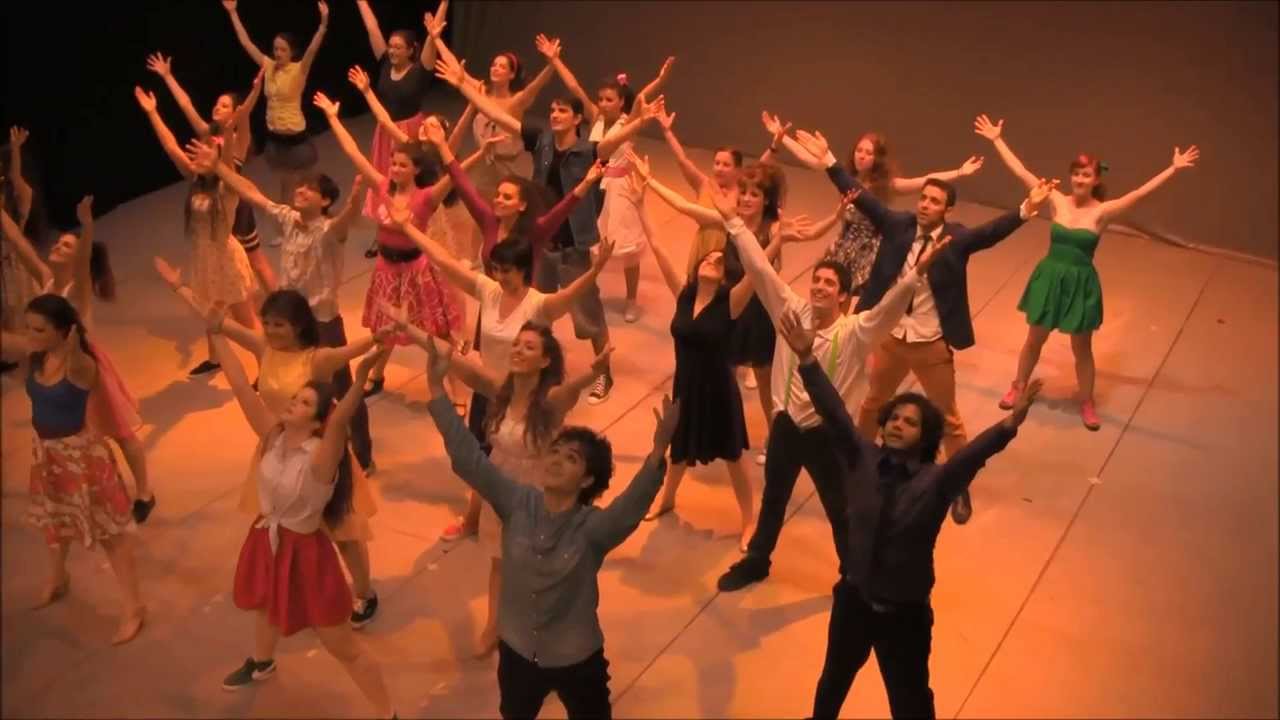 Hairspray - You can't stop the beat (Scaena 2013)