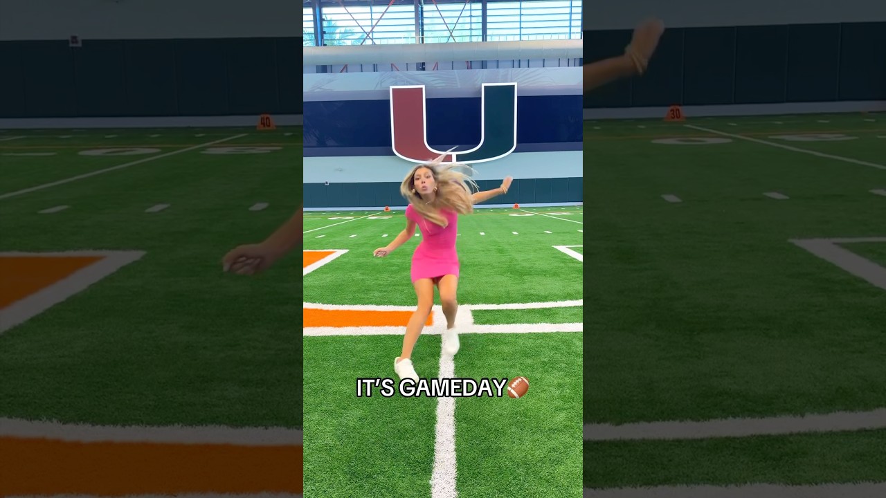 Флорида против Майами! Кто победит?🏈 #cfb #шорты