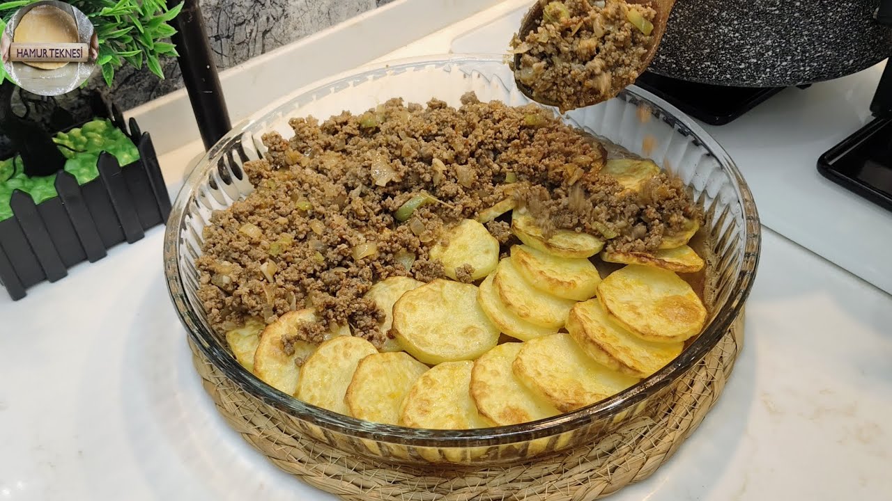 HEM KOLAY HEM DE ÇOK LEZZETLİ KIYMALI PATATES 🥔 OTURTMA TARİFİ