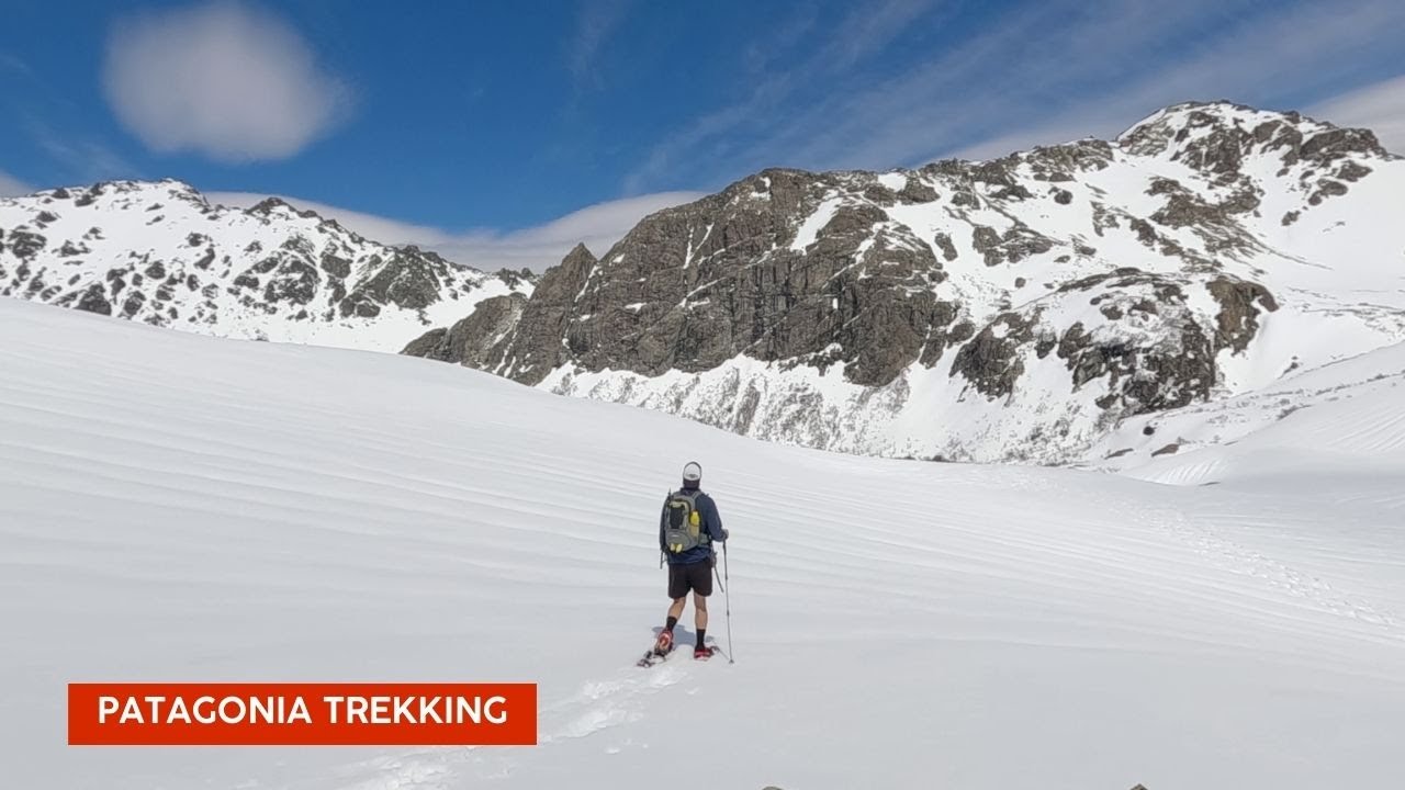 Refugio Jakob con raquetas de nieve