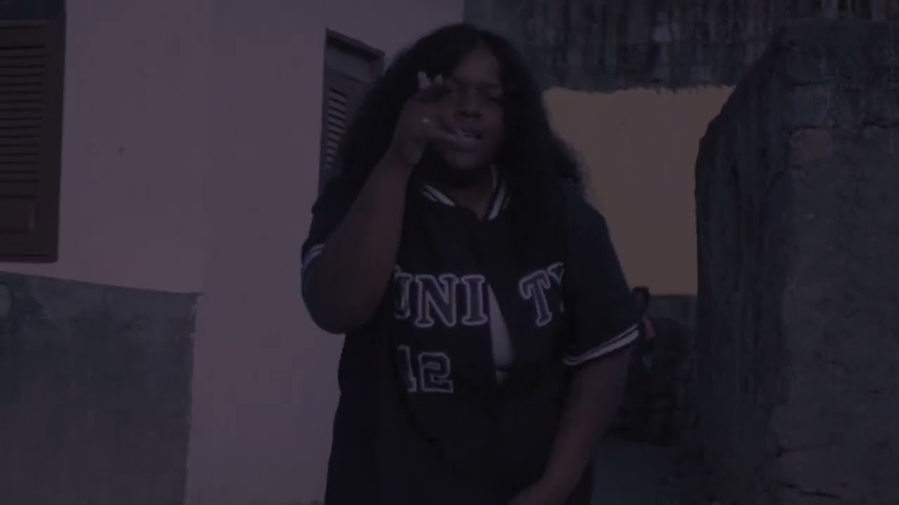 Rislene - TRISTE VIDA ( video official ) 2023